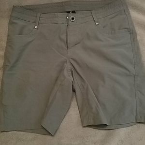 KUHL WOMENS SHORTS